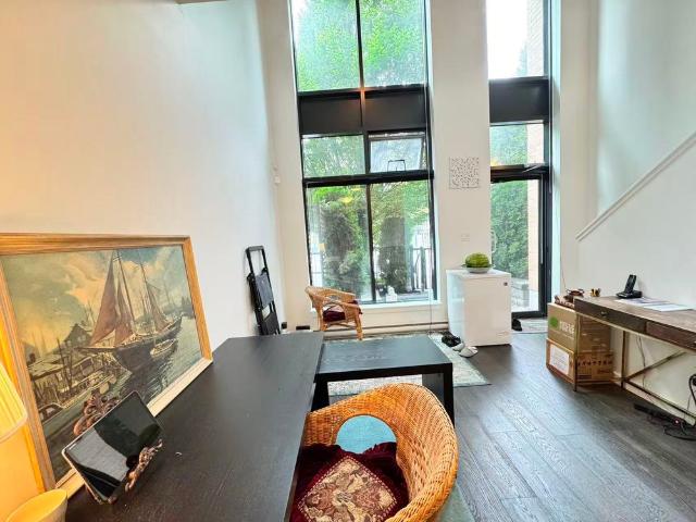 Townhouse for rent in Surrey, British Columbia