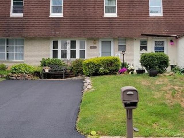 Townhouse for sale in Reading, Pennsylvania