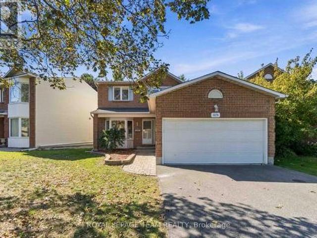 House for sale in Hunt Club Park, Ottawa