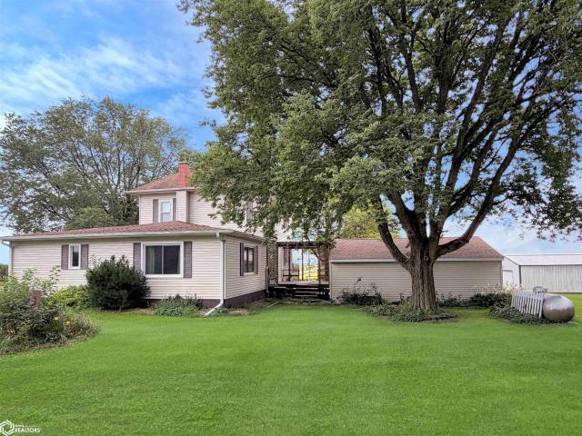 House for sale in Reinbeck, Iowa