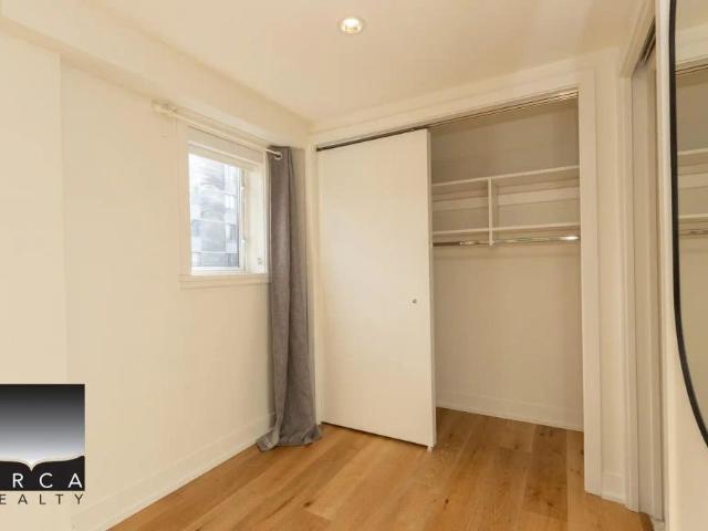 Townhouse for rent in Lower Davie, Vancouver