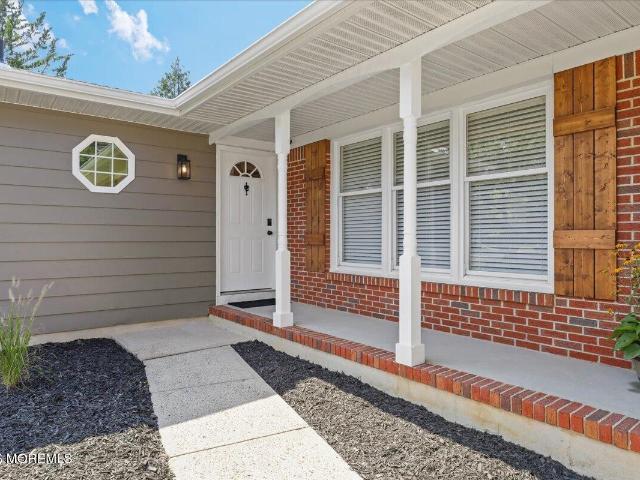 House for sale in Manahawkin, New Jersey