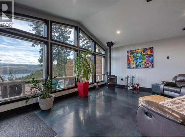 House for sale in British Columbia