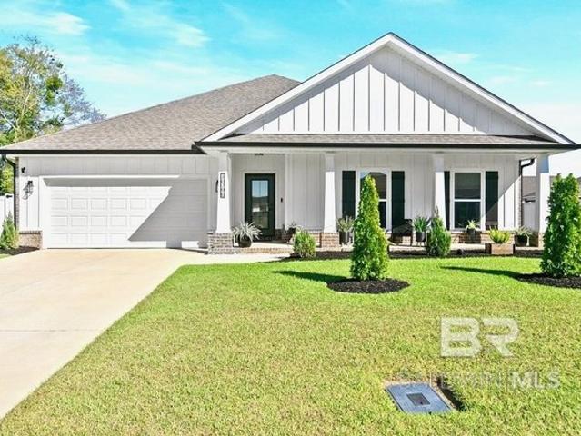 House for sale in Daphne, Alabama