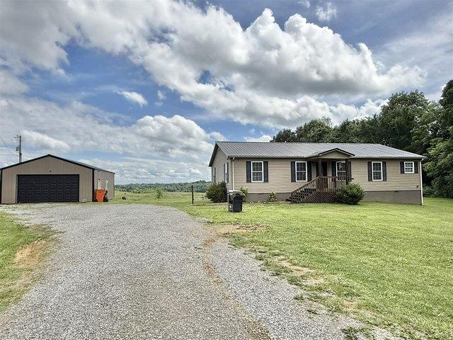 House for sale in Morgantown, Kentucky