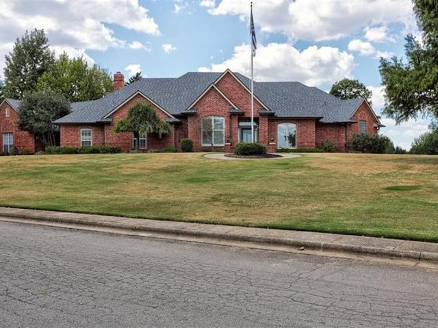 House for sale in Choctaw, Oklahoma