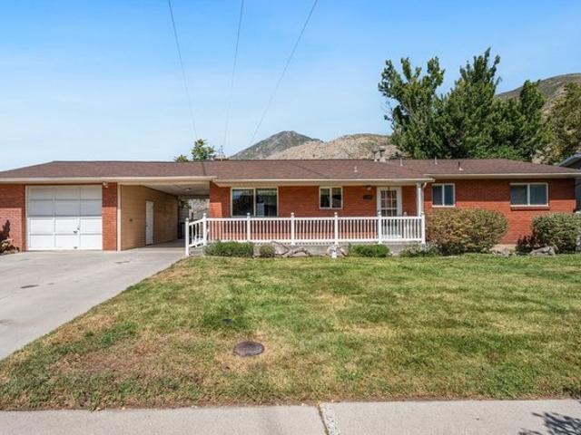 House for sale in Springville, Utah County