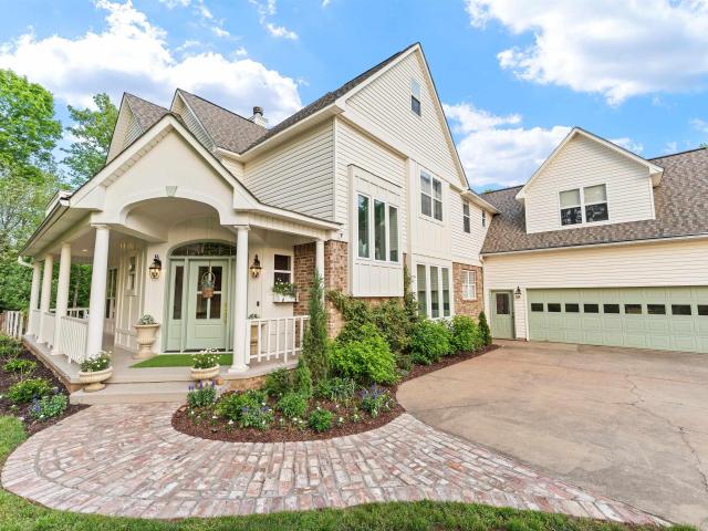 House for sale in Ark
