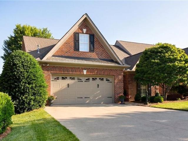 Townhouse for sale in Clemmons, North Carolina