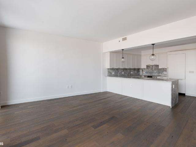Condo for sale in Queens, Arverne