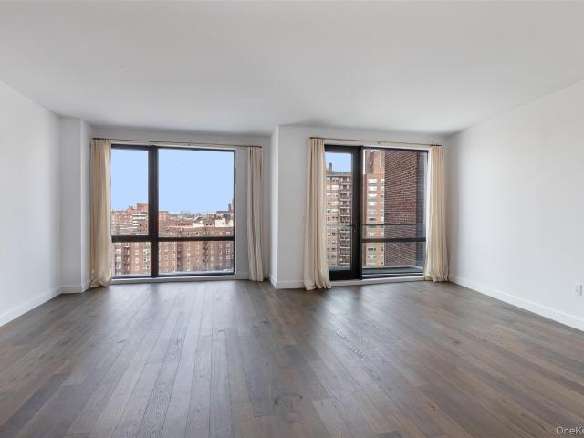 Condo for sale in Queens, Arverne