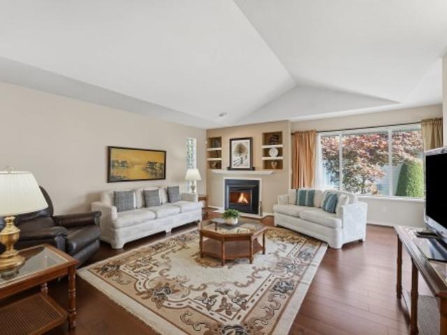 Townhouse for sale in Whalley, Surrey