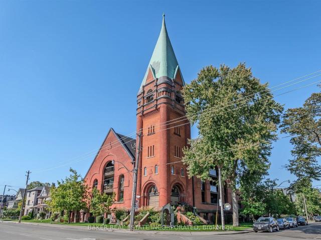 Condo for sale in Woburn, Ontario