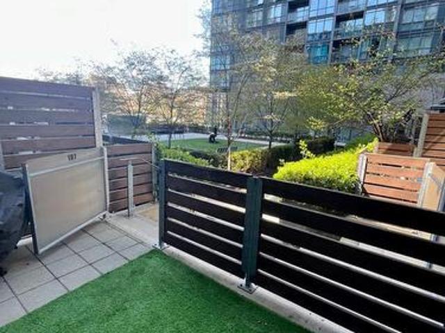 Townhouse for rent in Spadina—Fort York, Toronto