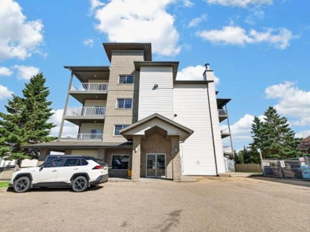 Condo for sale in Wedgewood, Alberta