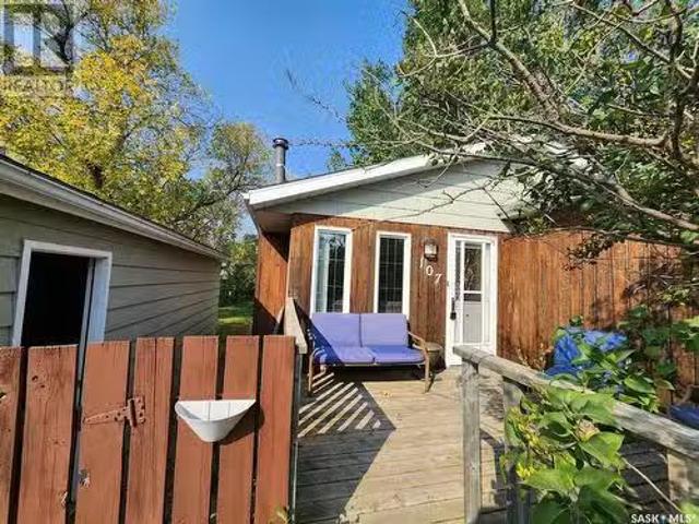 House for sale in Weyburn, Saskatchewan