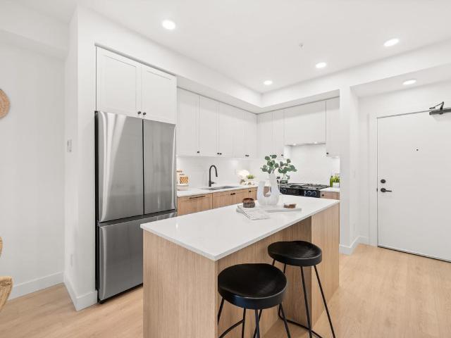 Condo for sale in British Columbia