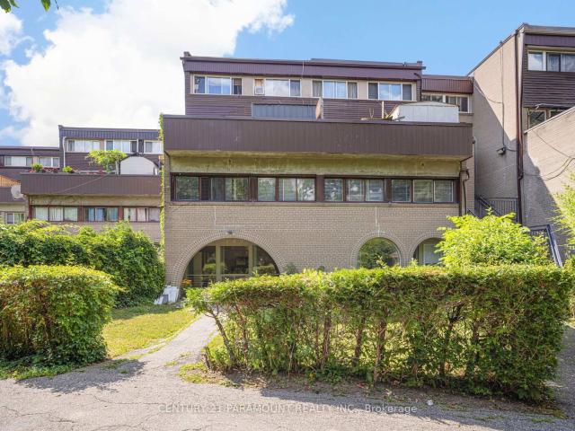 Condo for sale in Woburn, Ontario