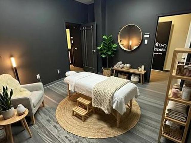 Commercial for rent in Woburn, Ontario