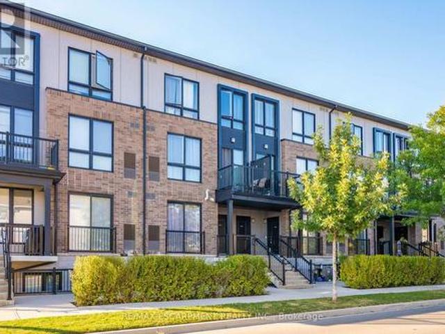 Townhouse for sale in Milton, Ontario