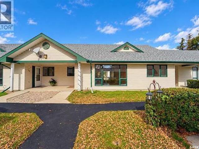 Townhouse for sale in Rosetown