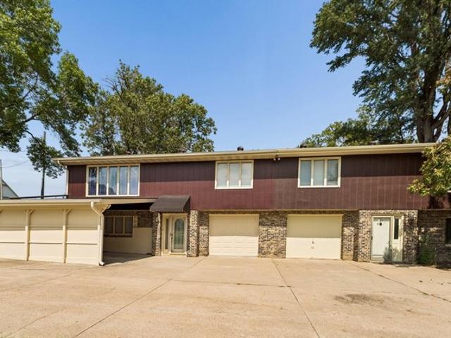 Townhouse for sale in Underwood, Iowa