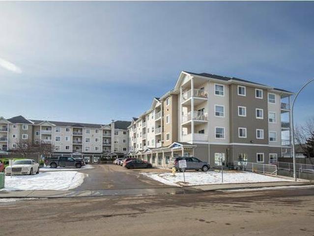 House for sale in Edmonton