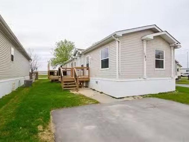 House for sale in Downs Village Mobile Home Park, Winnipeg