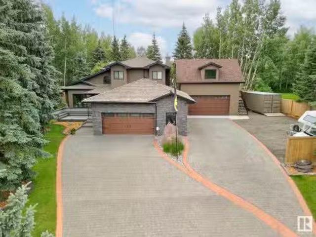 House for sale in Alberta