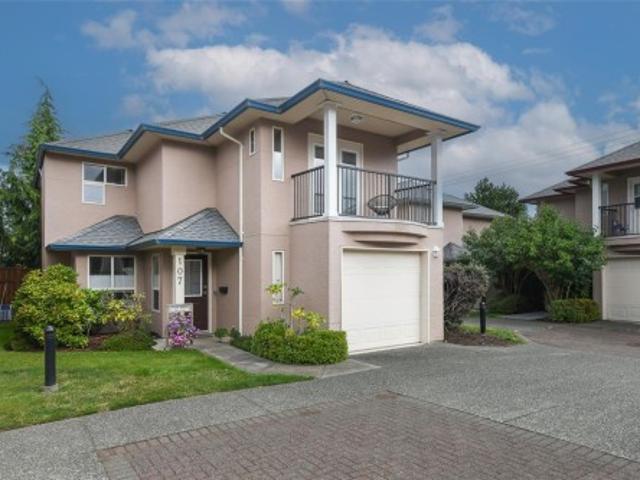 House for sale in Comox, British Columbia