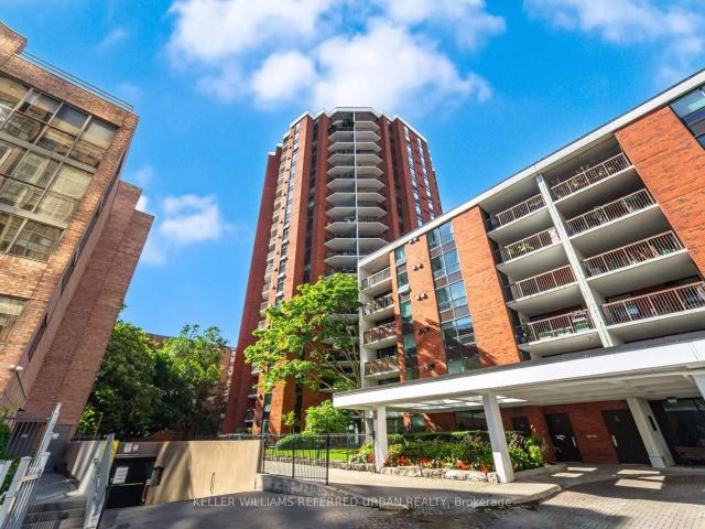 Condo for rent in Toronto, Golden Horseshoe