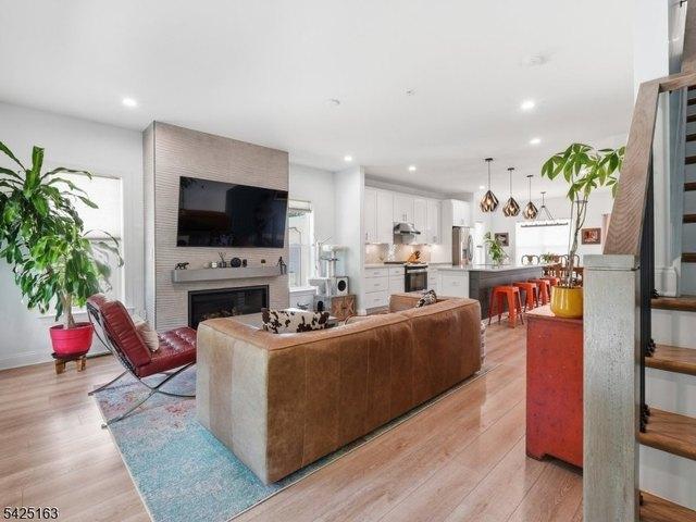 Condo for sale in Passaic, New Jersey