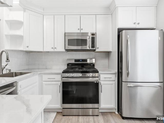 Condo for sale in South Amboy, New Jersey