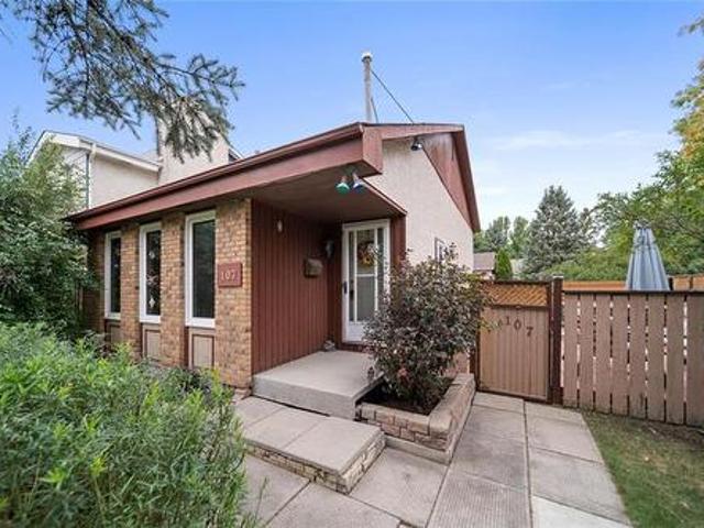 House for sale in East St. Paul, Manitoba