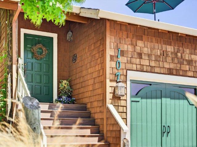 Townhouse for sale in California