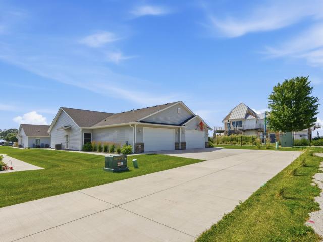 Condo for sale in East Moline, Illinois