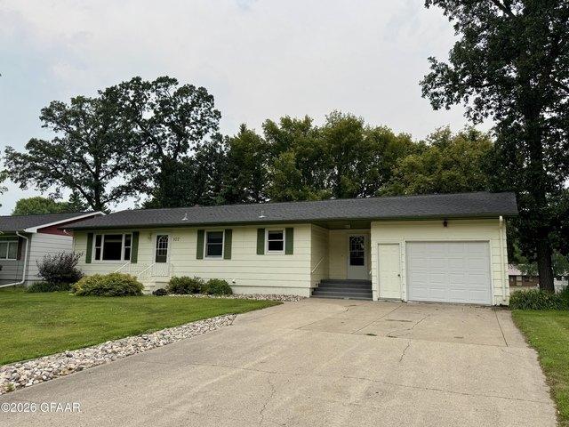 House for sale in Cavalier, North Dakota