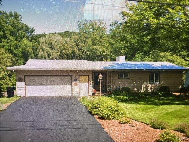 House for sale in Syracuse, New York