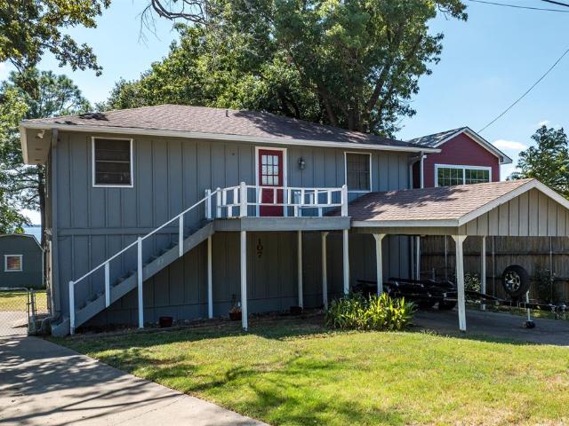 House for sale in Henderson, Texas