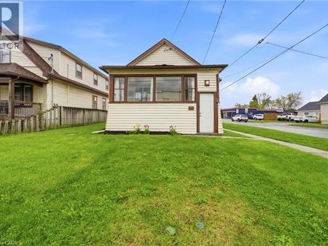 House for sale in Niagara, Ontario