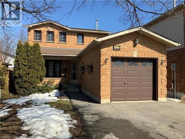 House for sale in Ancaster, Ontario