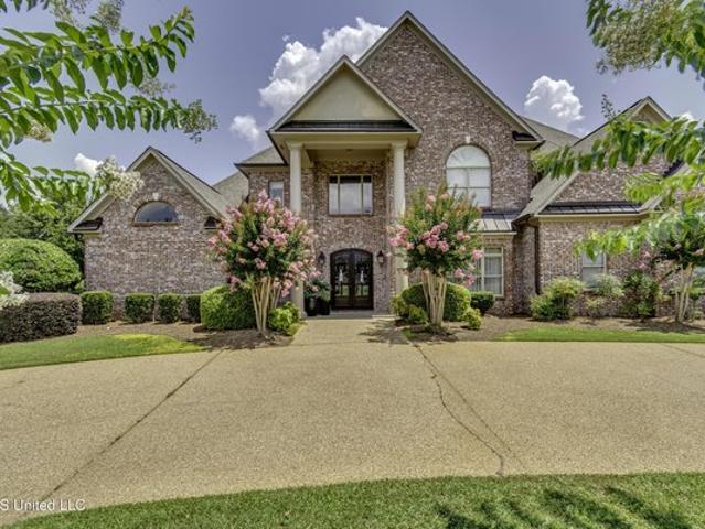 House for sale in Ridgeland, Mississippi