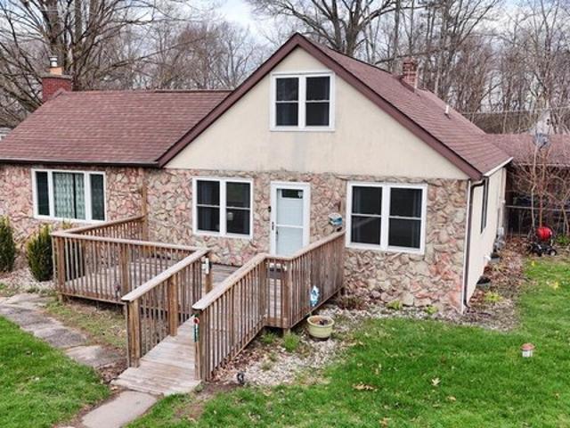 House for sale in Walkerton, Indiana