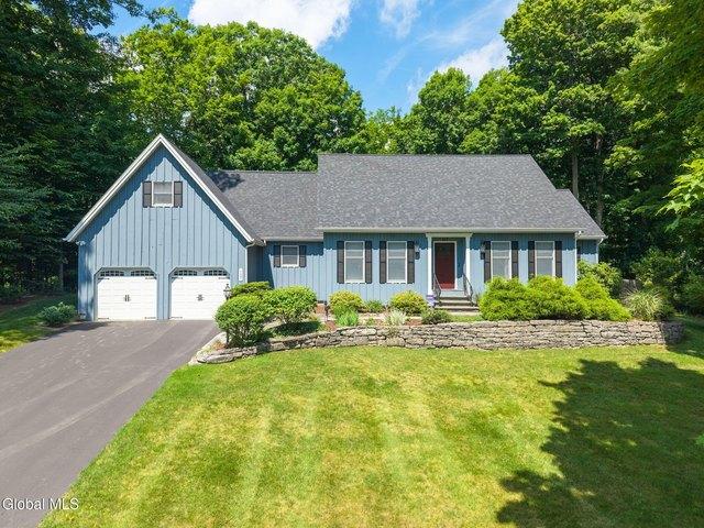 House for sale in Guilderland, New York