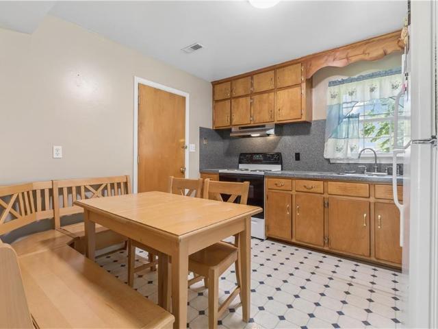 House for sale in Seaford, York County