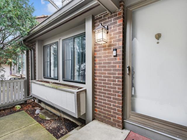 Townhouse for sale in Rolling Meadows, Illinois