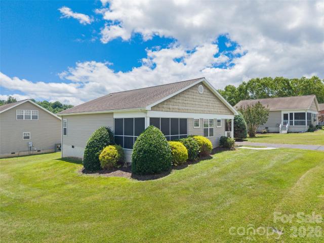 Townhouse for sale in Haywood, North Carolina