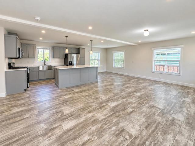 House for sale in Freedom, California
