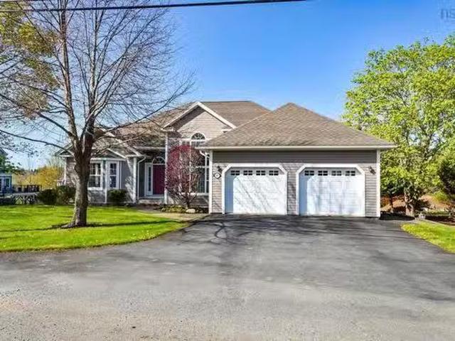 House for sale in Lunenburg, Nova Scotia