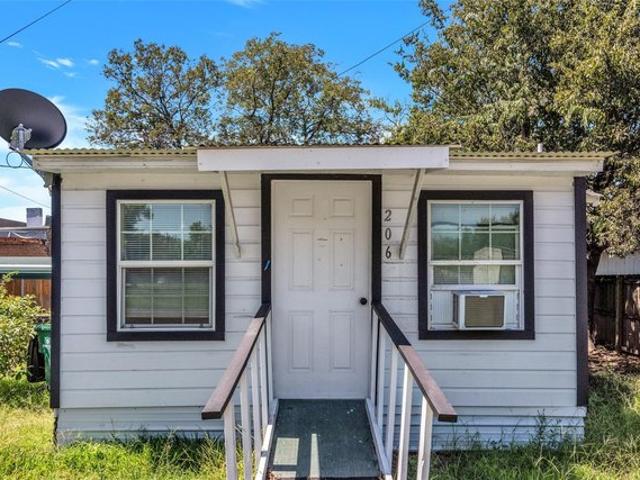 House for sale in Kemp, Texas